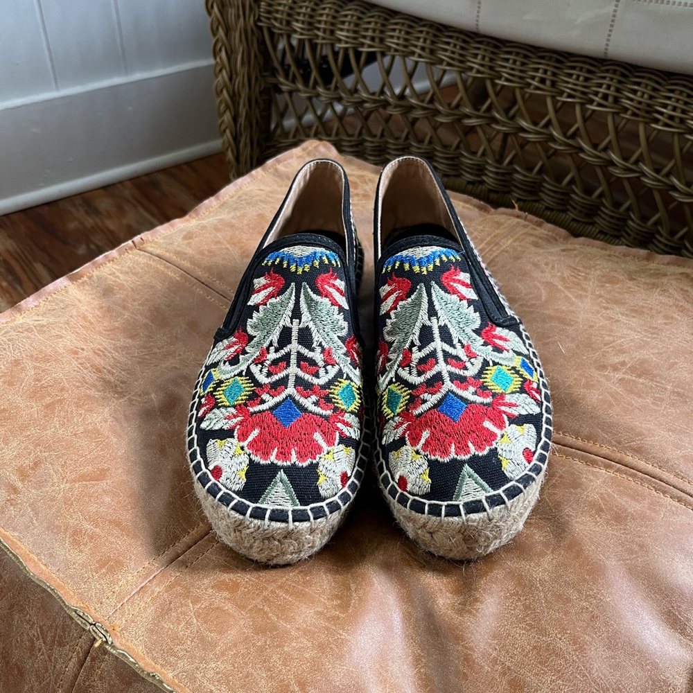 Johnny Was embroidered espadrille